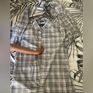 Men's Plaid Button-Up Shirt